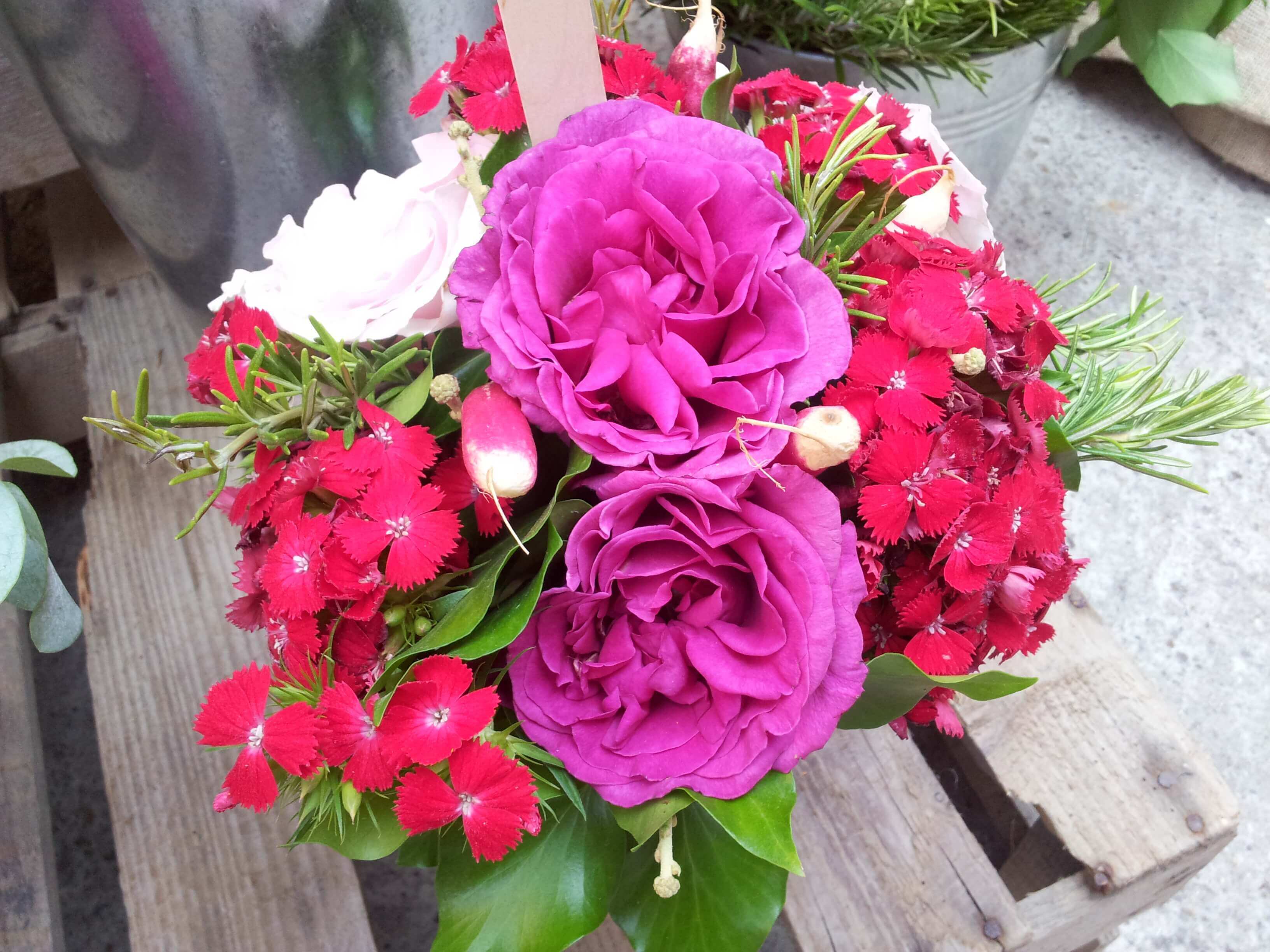 Floral botanical design